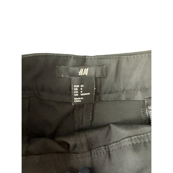 H&M Black Front Pocket Pencil Skirt Size 4 - Picture 5 of 5